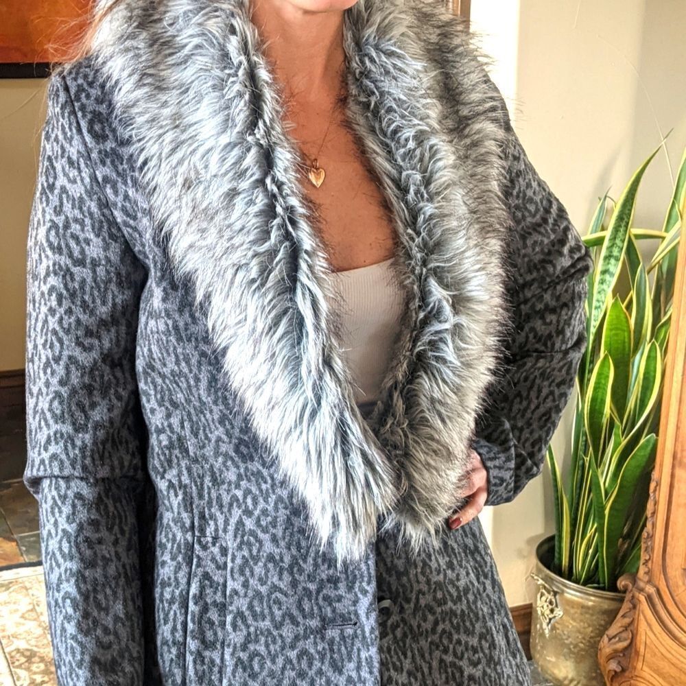 Original Frenchi Leopard Faux Fur Trim Coat